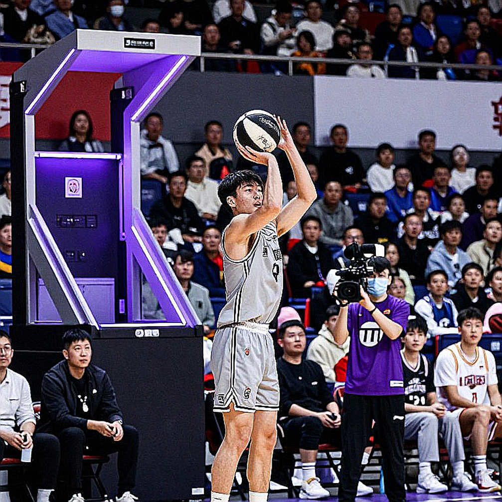 आठ उंगलियों की शूटिंग: अल्लीशा ग्रे का हाथ WNBA फाइनल की असली कहानी है